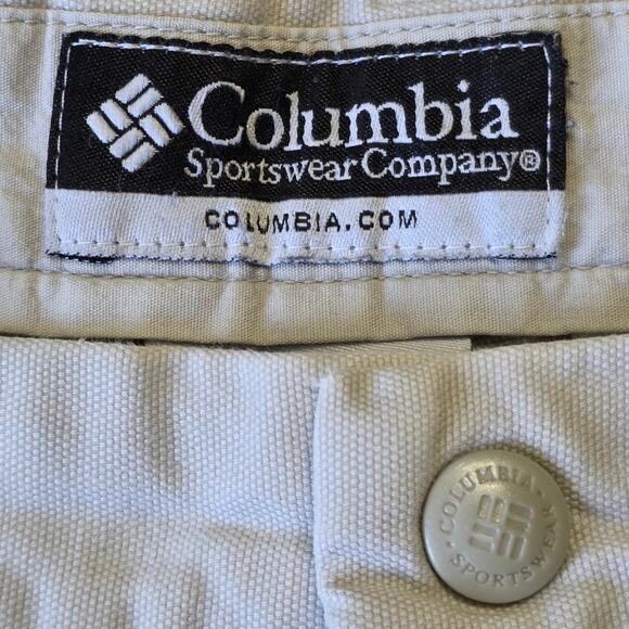 Columbia Canvas Above-Knee Spell-Out Shorts Men 36 Beige Casual - Picture 2 of 7